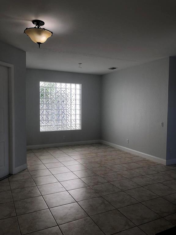 5336 Moon Shadow Lane