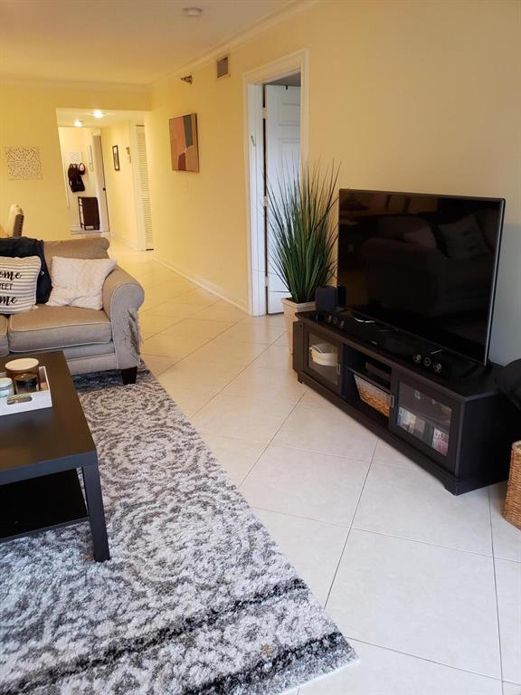 330 NW 67th Street D105