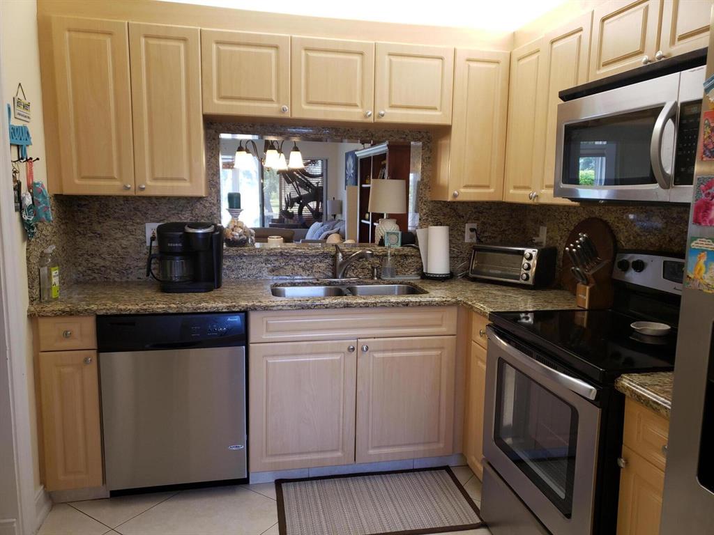 330 NW 67th Street D105