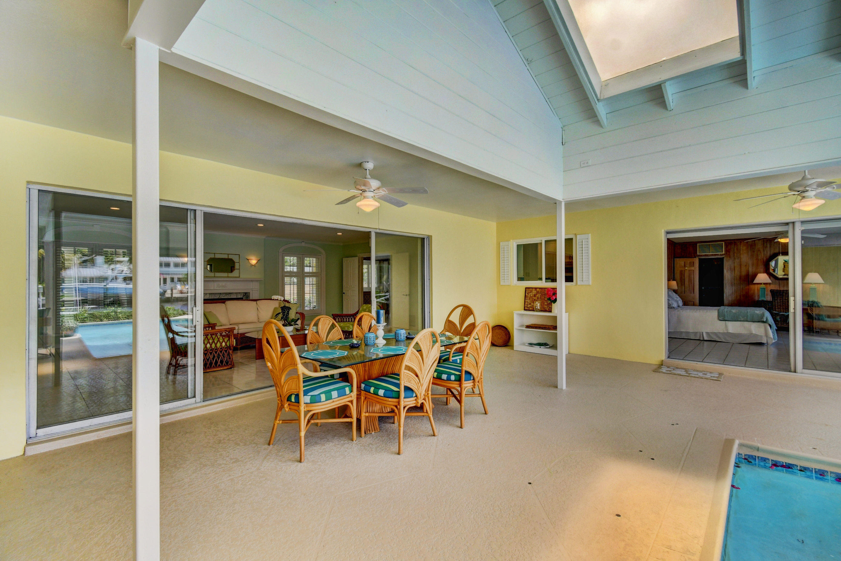 1117 Beach Drive