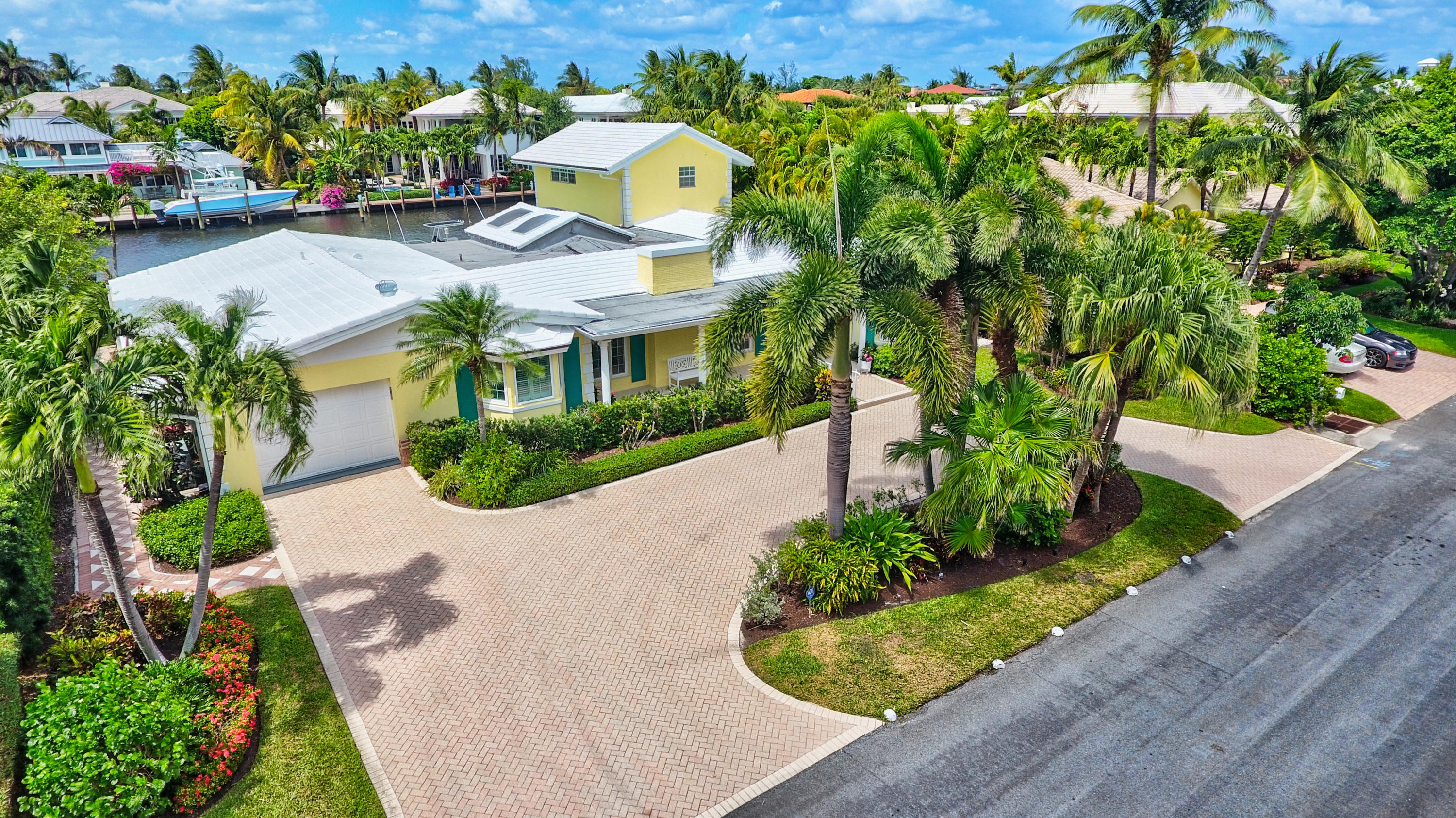 1117 Beach Drive