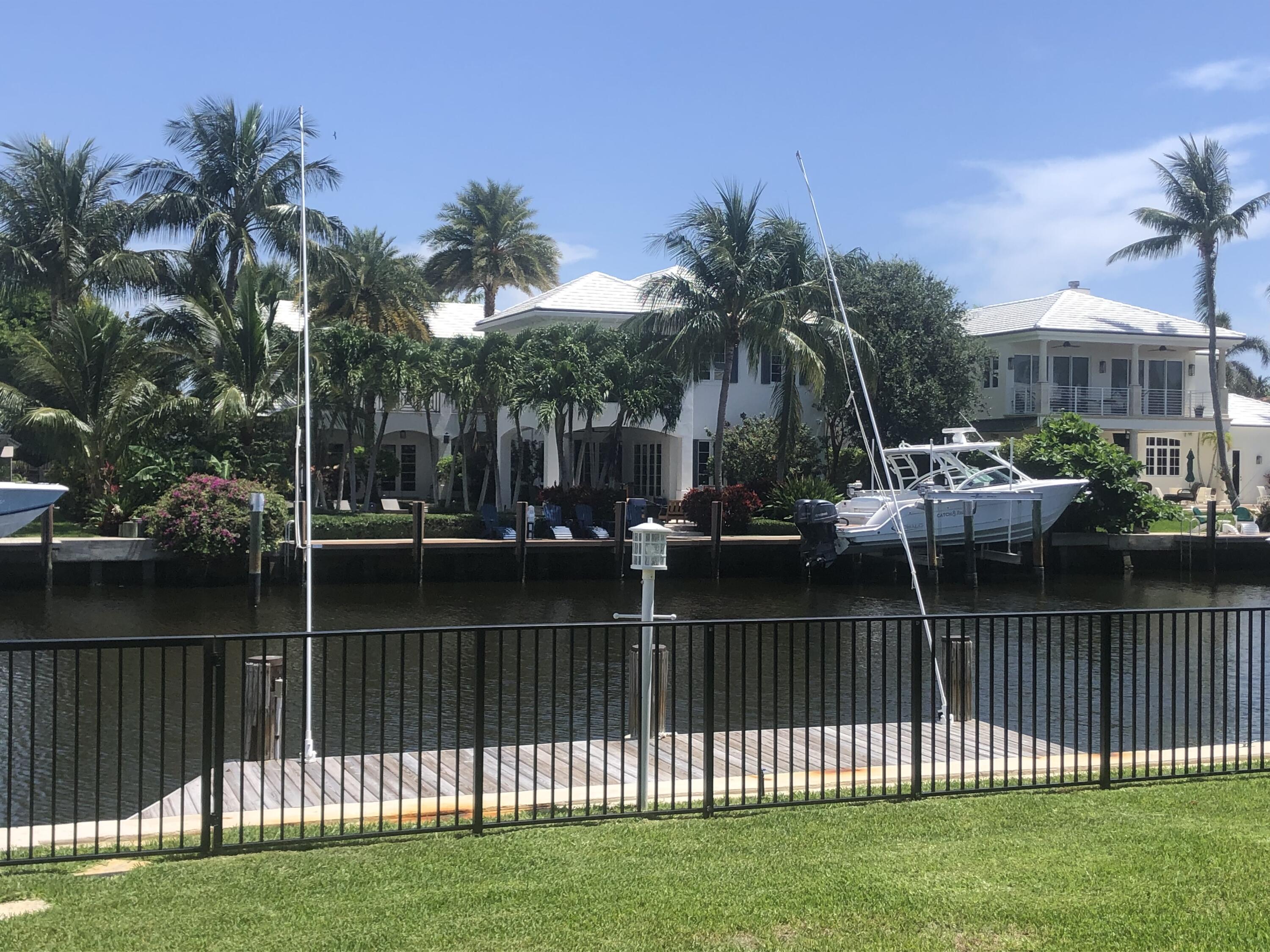1117 Beach Drive