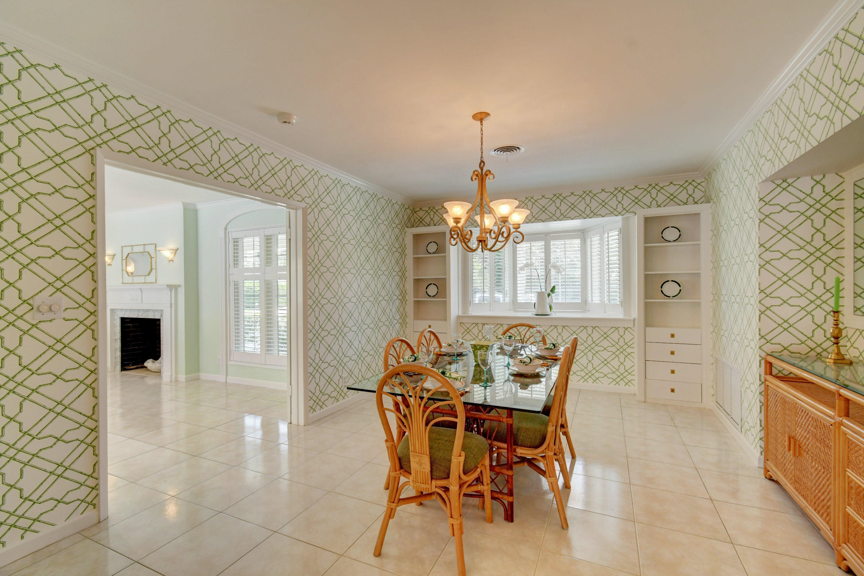 1117 Beach Drive