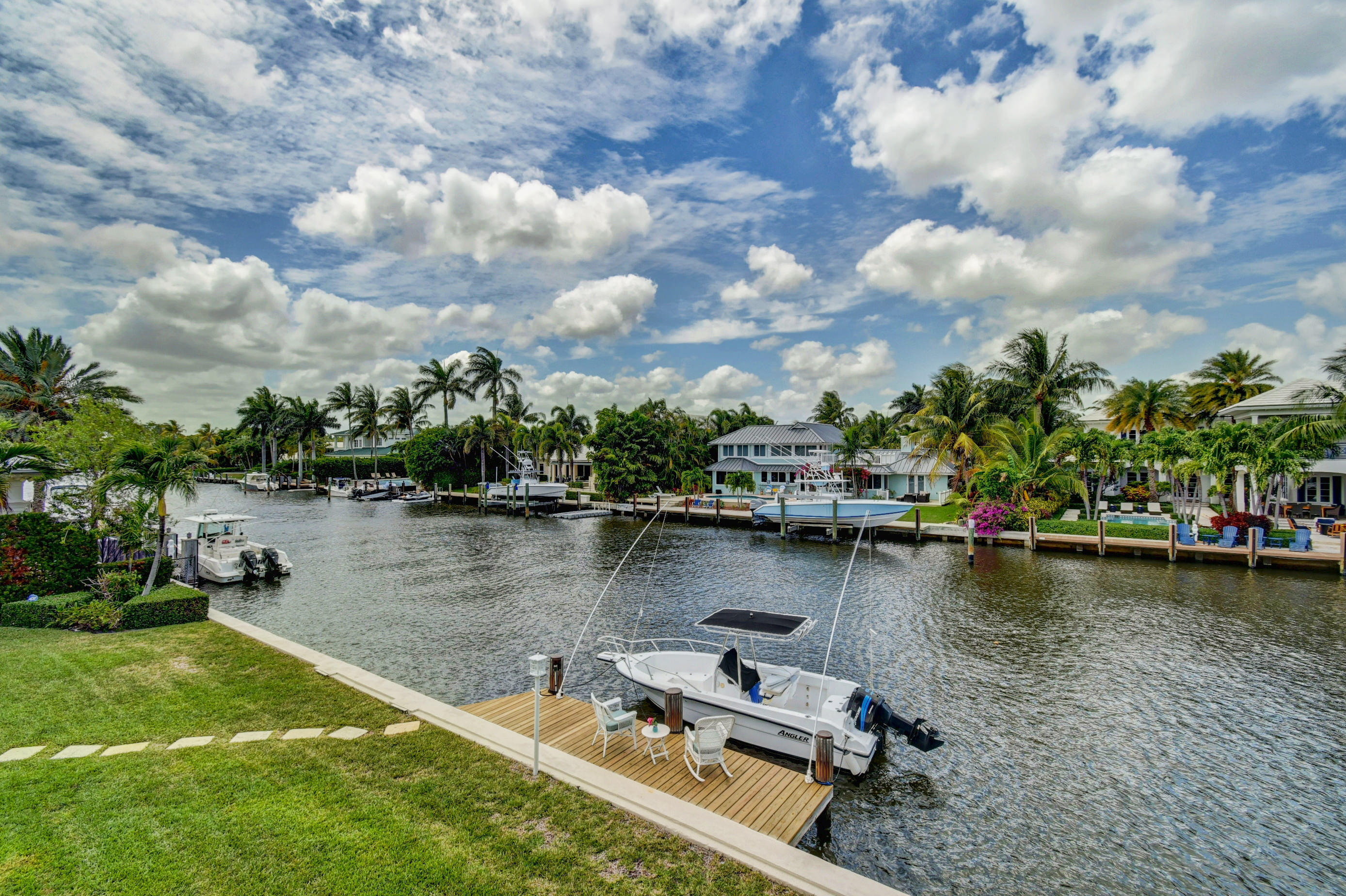 1117 Beach Drive