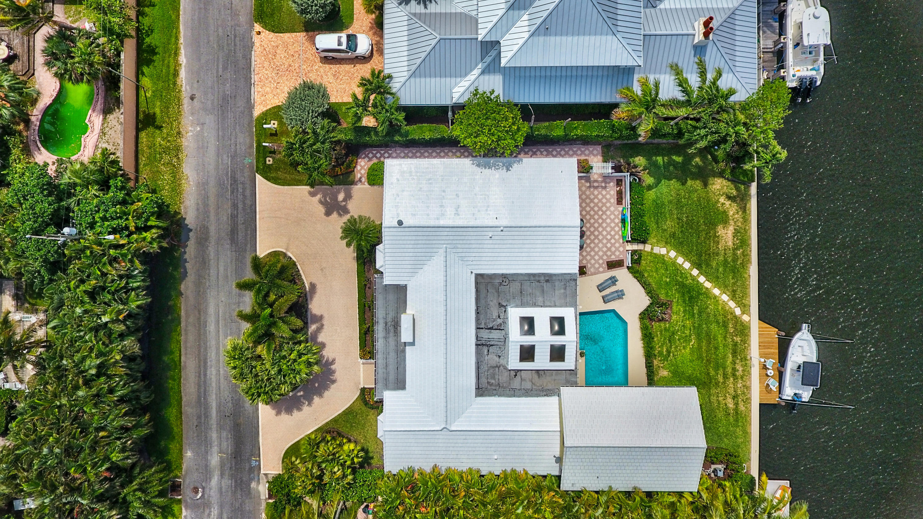 1117 Beach Drive