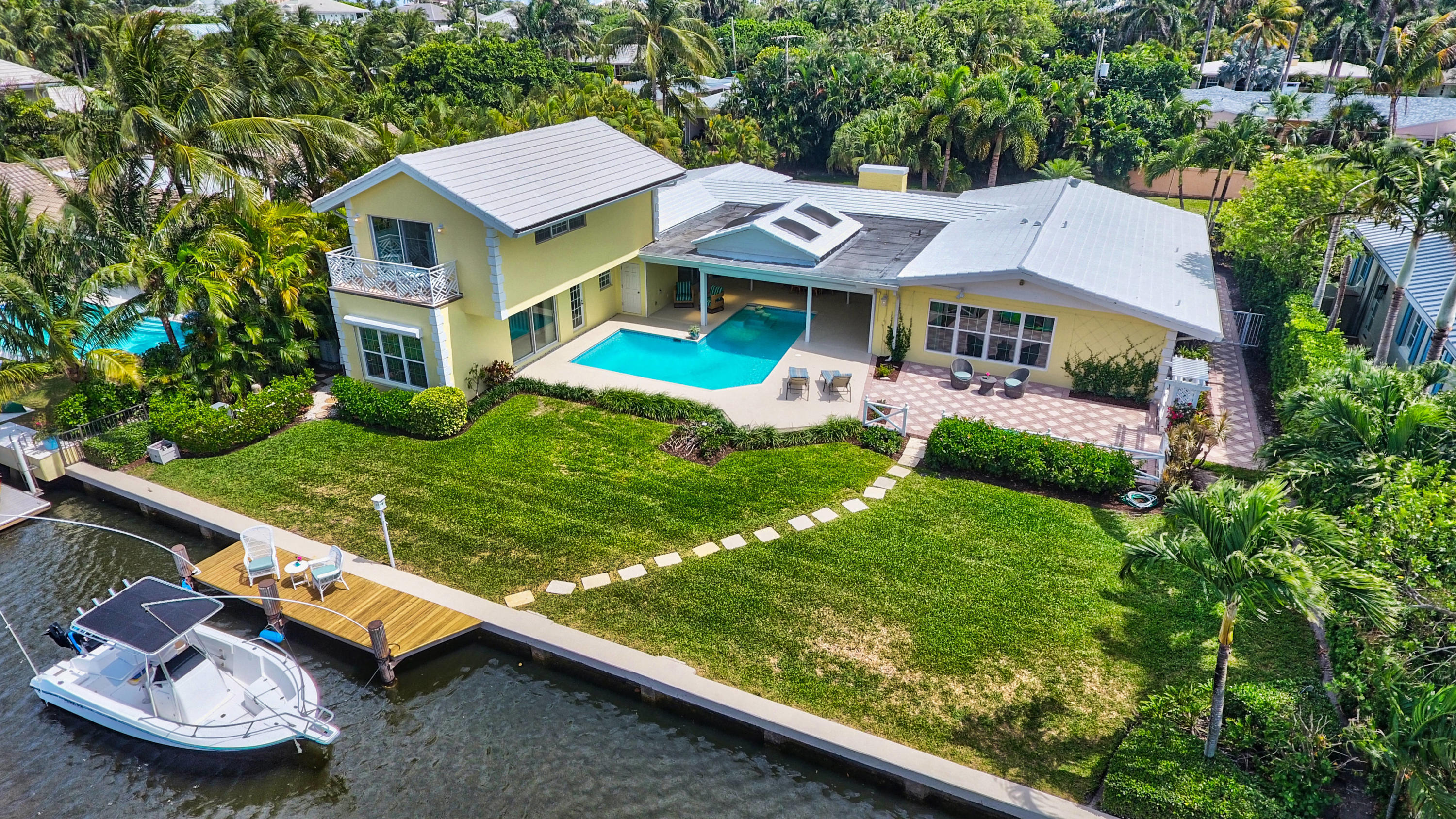 1117 Beach Drive