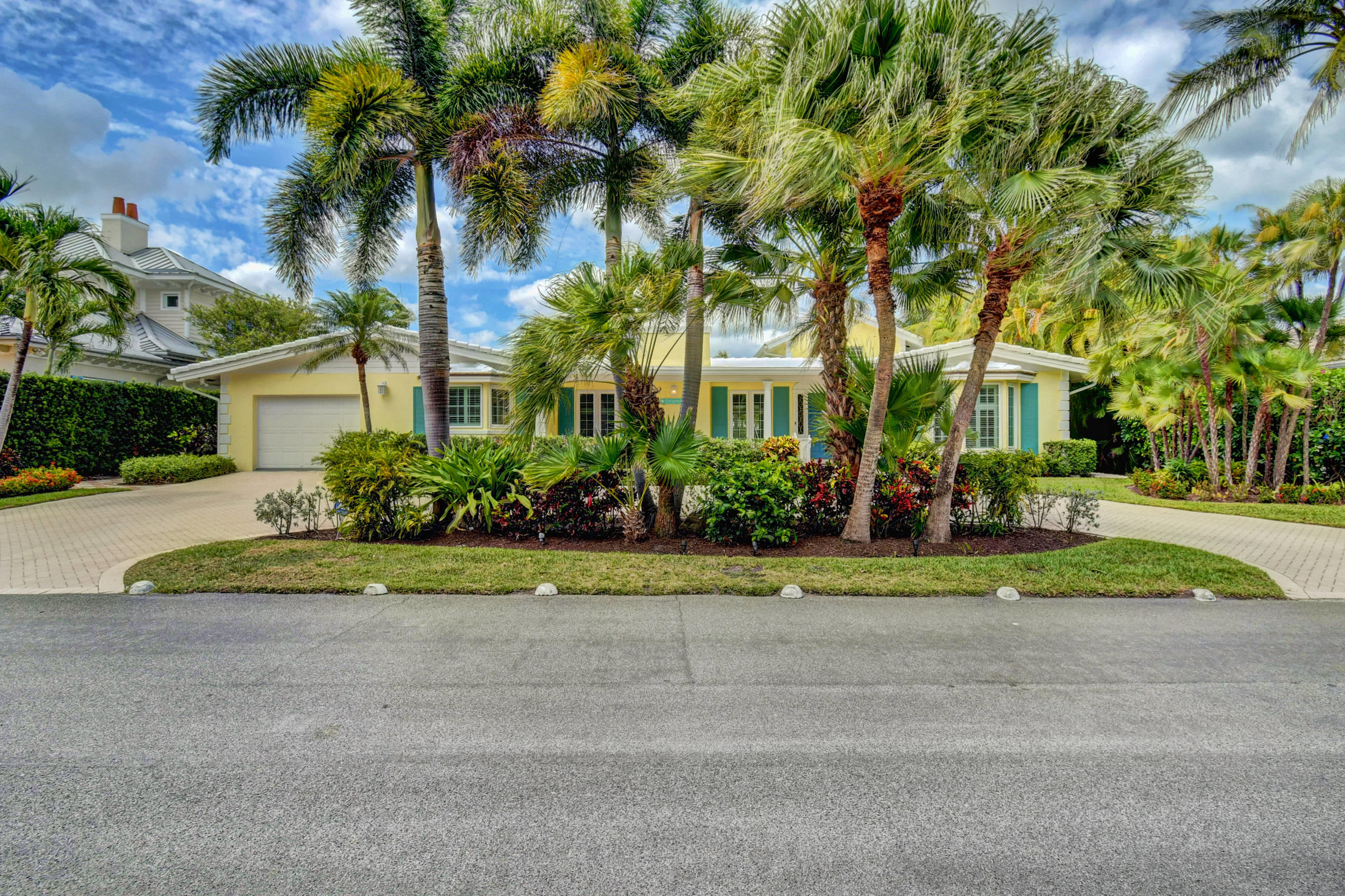 1117 Beach Drive