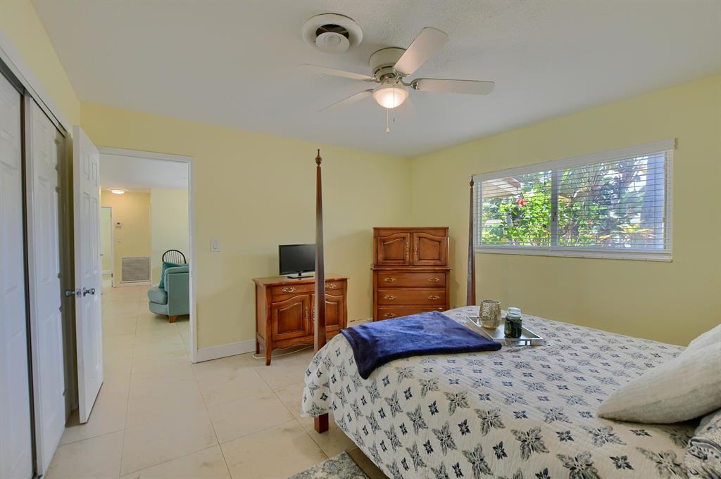365 NE 24th Street