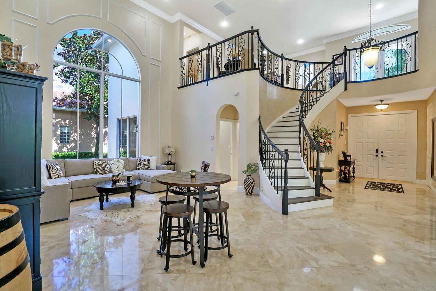 8850 Valhalla Drive