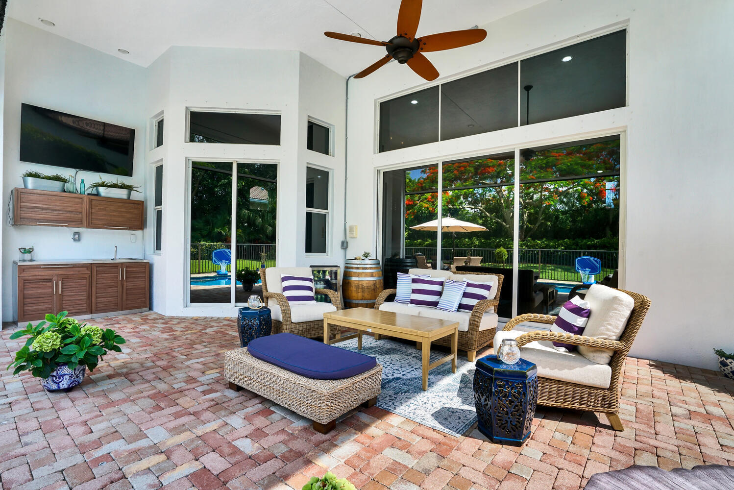 8850 Valhalla Drive