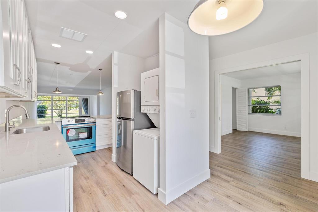 1040 Citrus Way 104