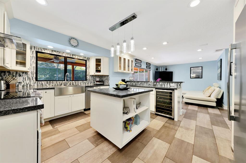 2416 NW 32nd Street