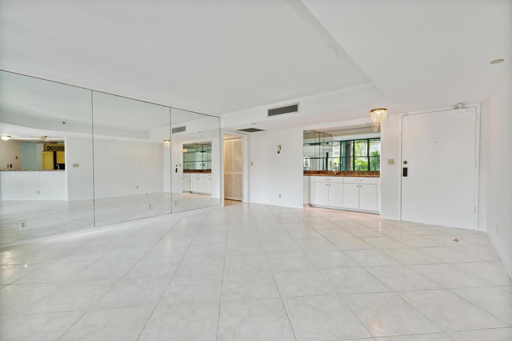 140 SE 5th Avenue 440