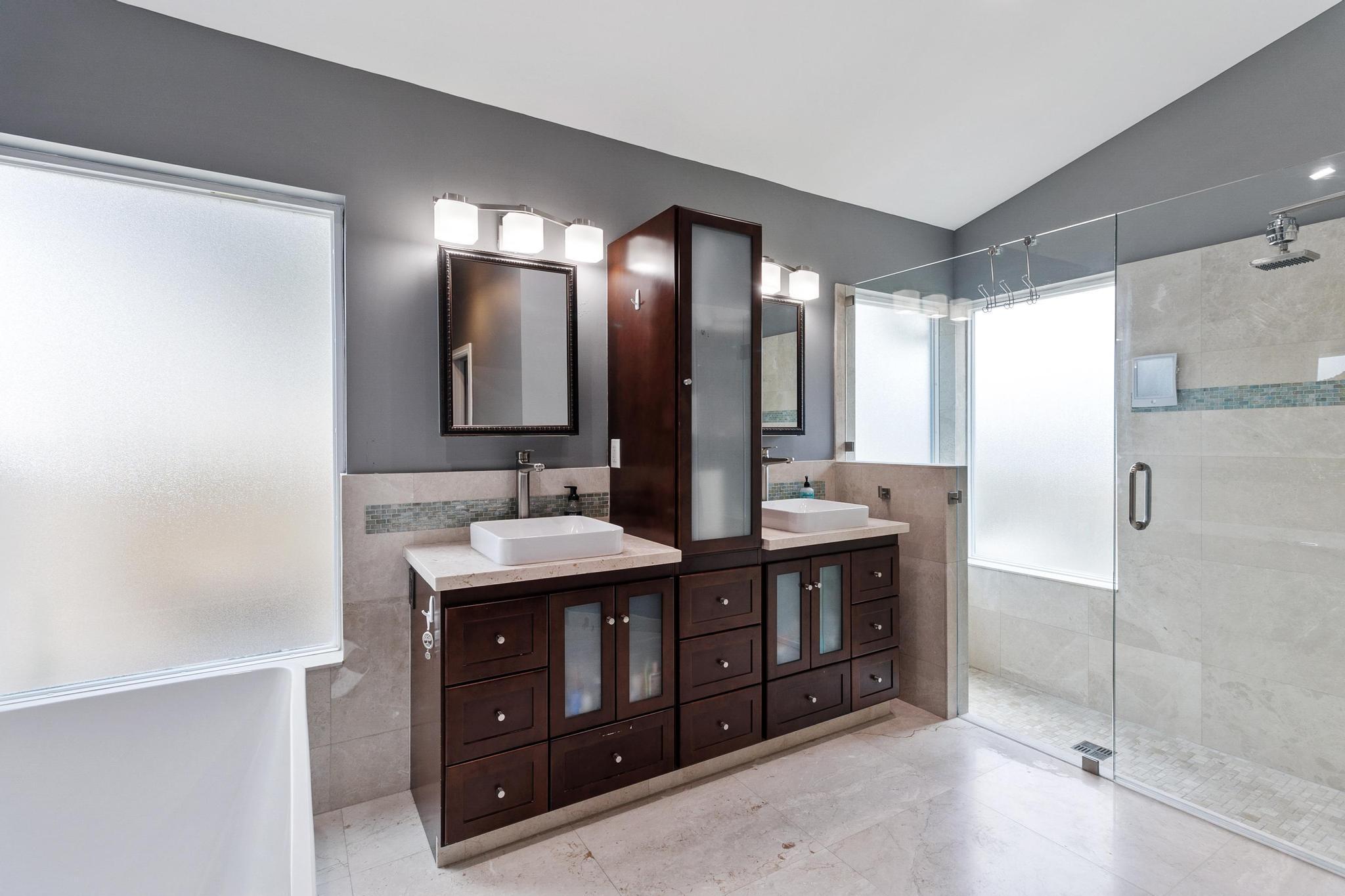 2798 NW 28th Street