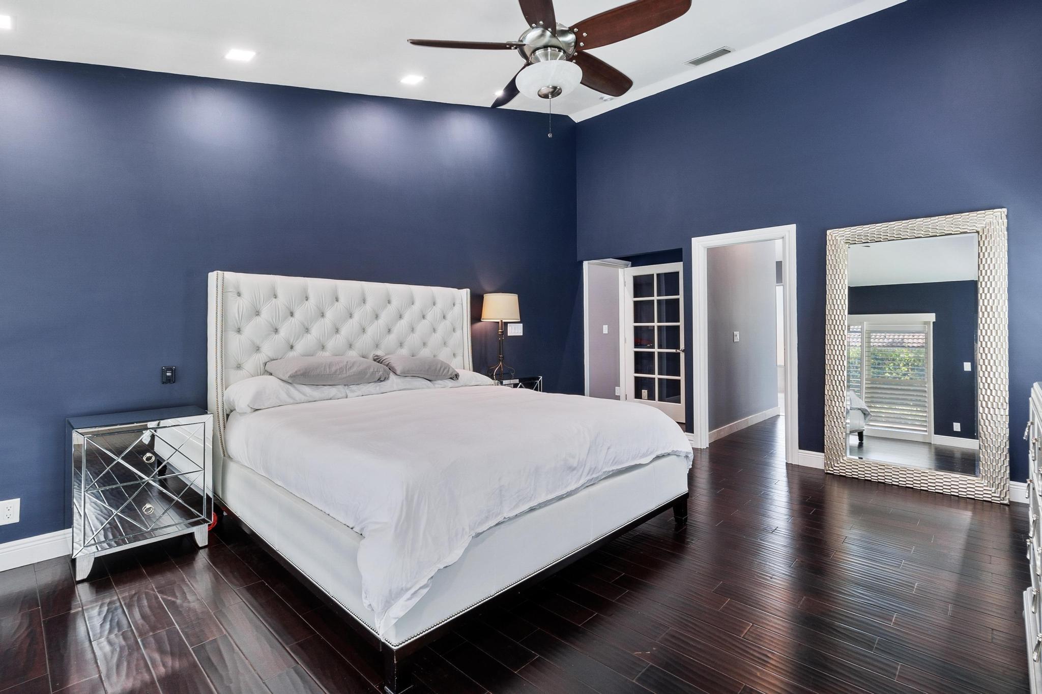 2798 NW 28th Street