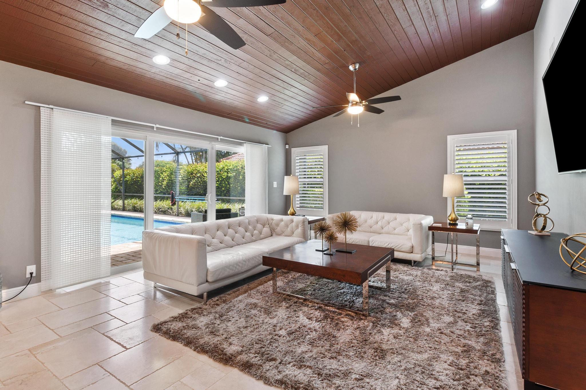 2798 NW 28th Street