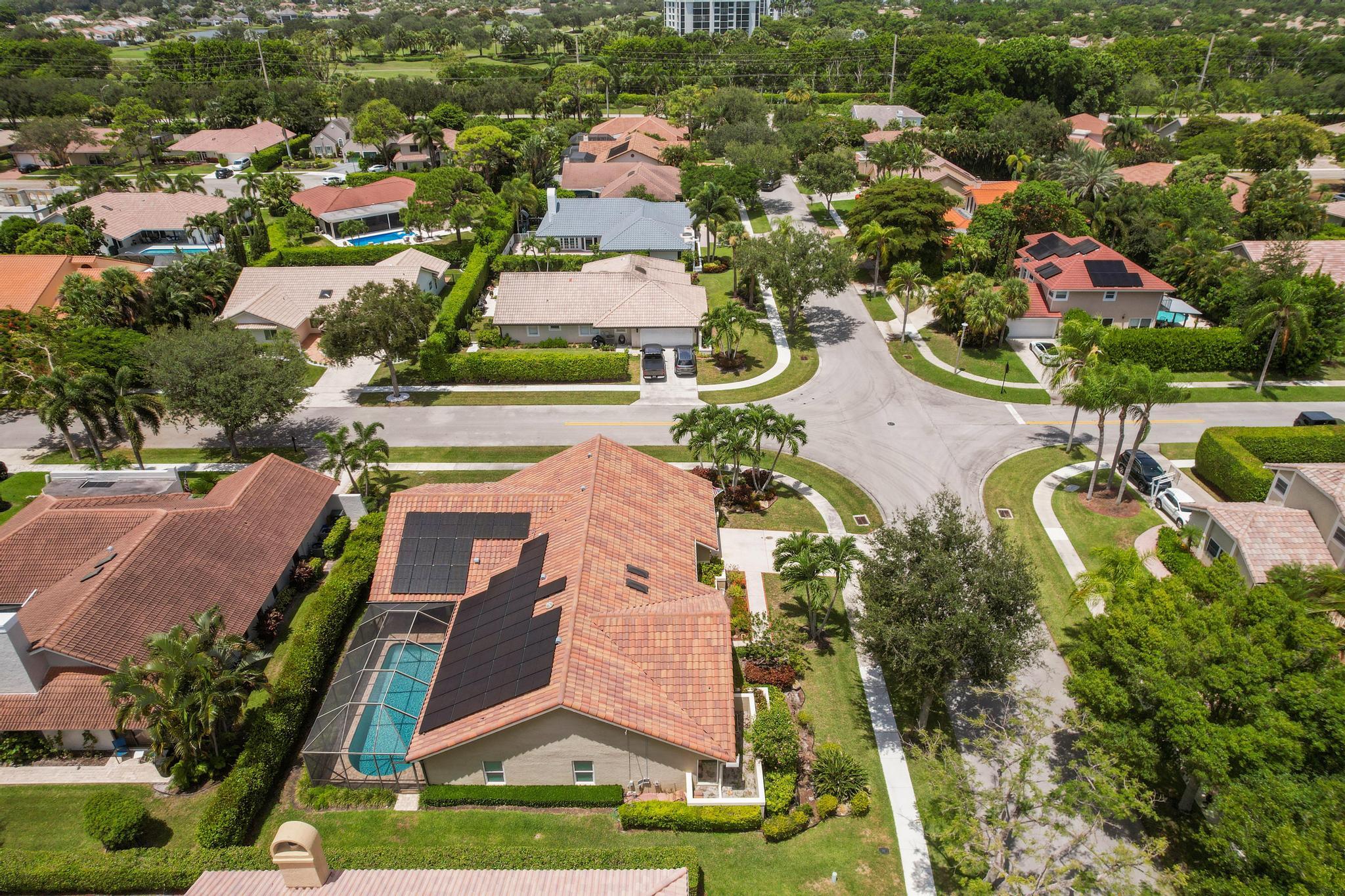 2798 NW 28th Street