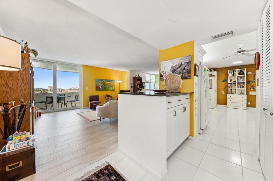 2200 S Ocean Boulevard 1004