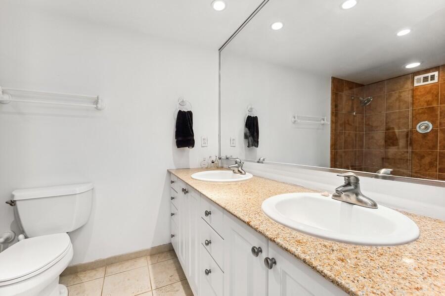 2200 S Ocean Boulevard 1004