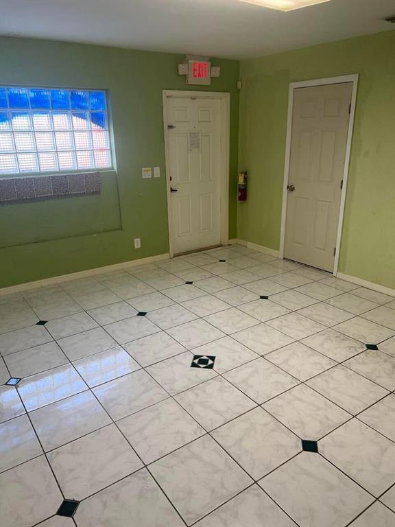 500 W Oakland Park Boulevard