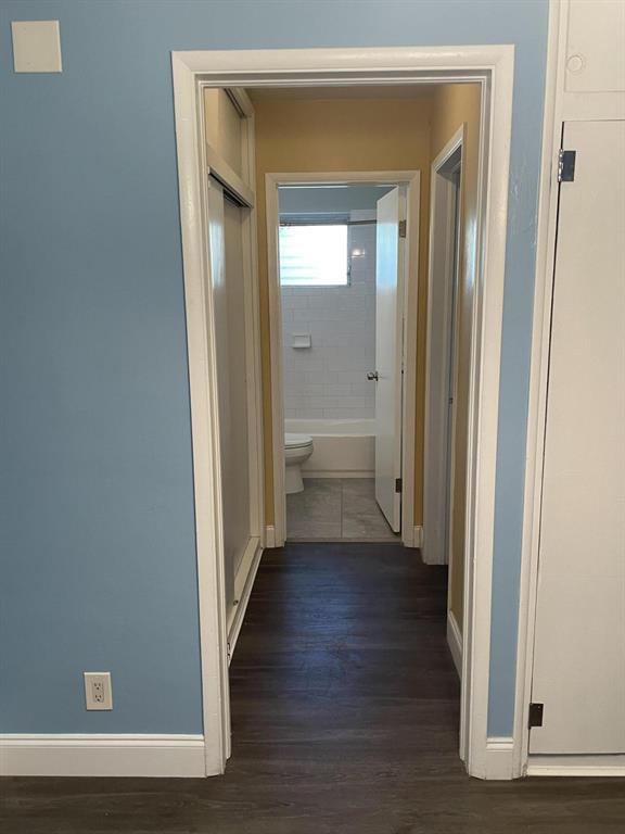 561 NE 45th Street 3