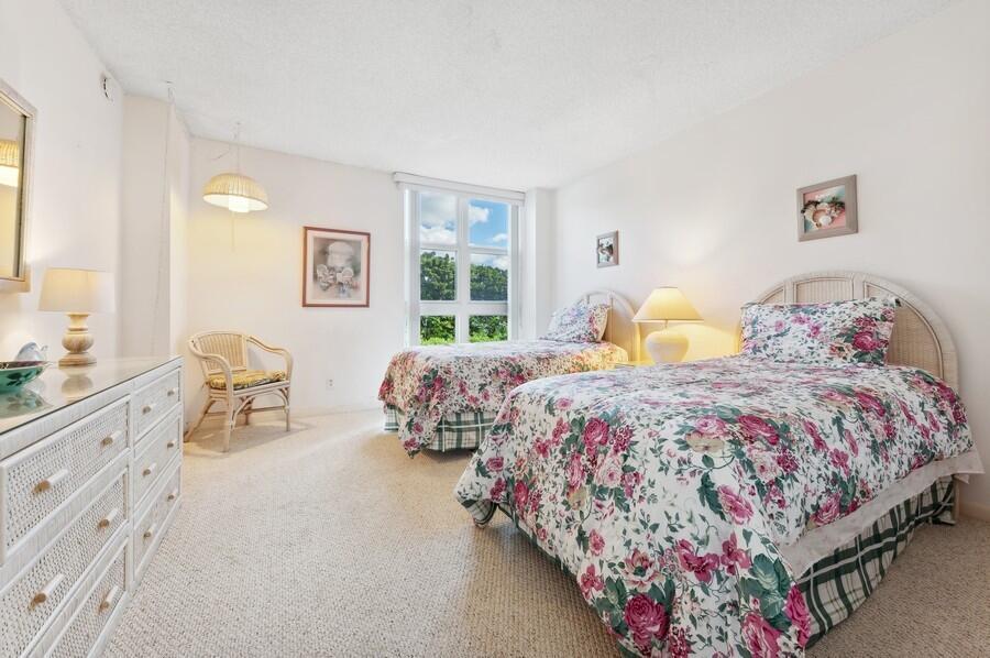 2200 S Ocean Boulevard 206