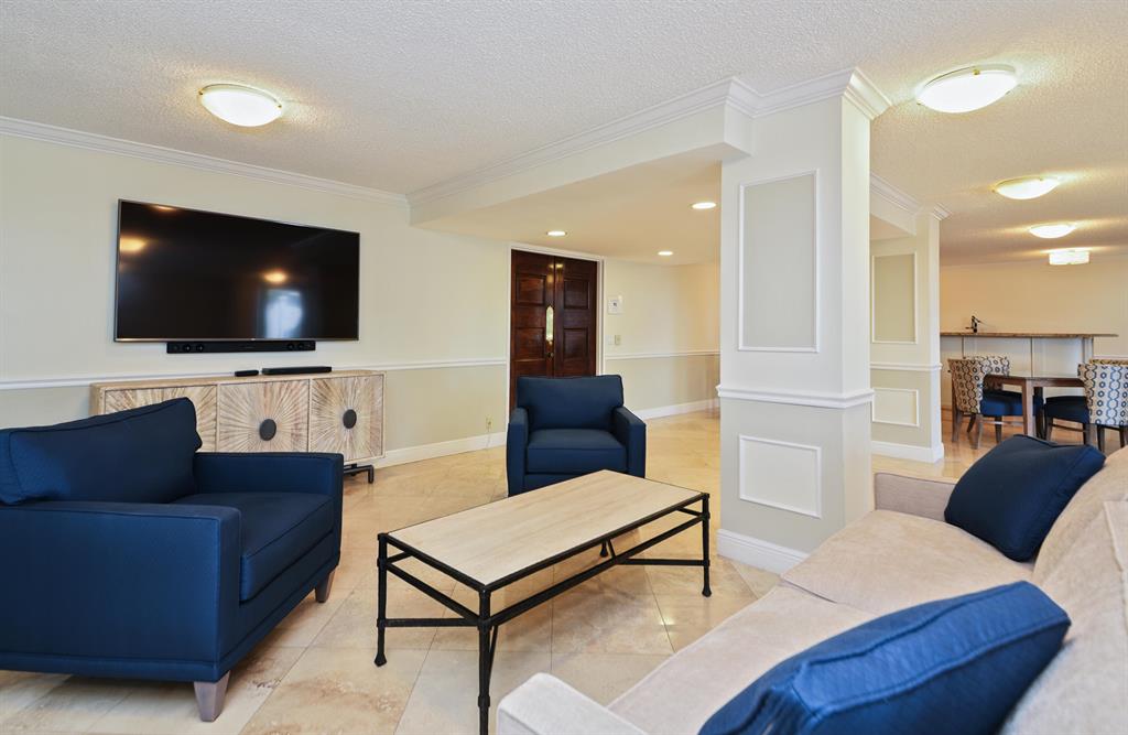 2200 S Ocean Boulevard 206