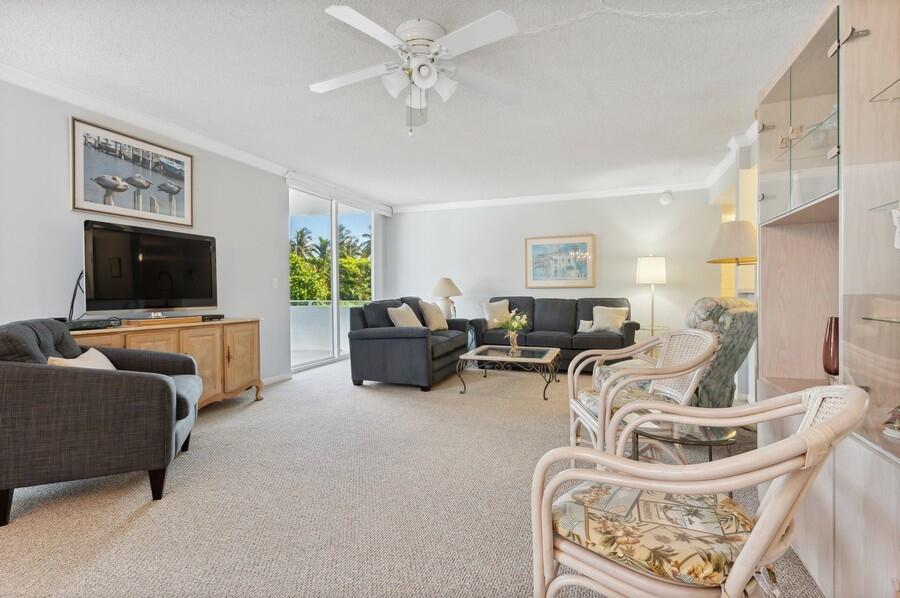 2200 S Ocean Boulevard 206