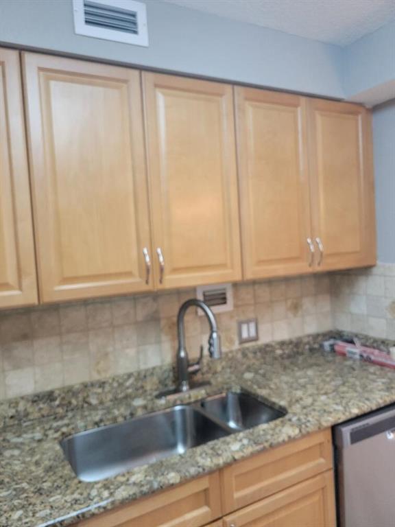 1000 Spanish River Road 3a