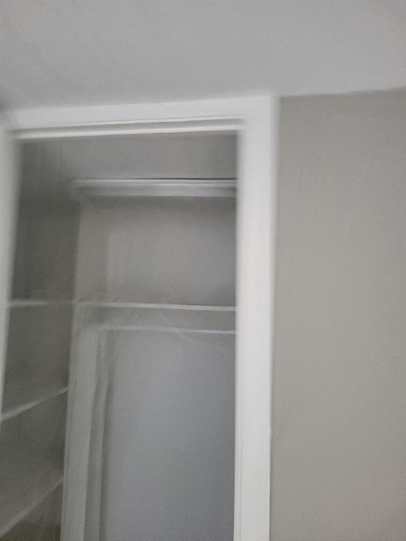 1000 Spanish River Road 3a