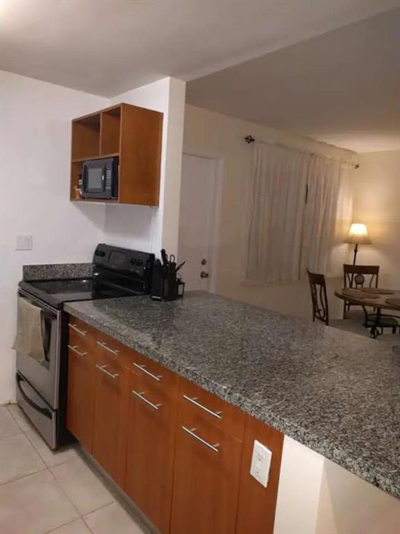 3212 NE 9th Street 101