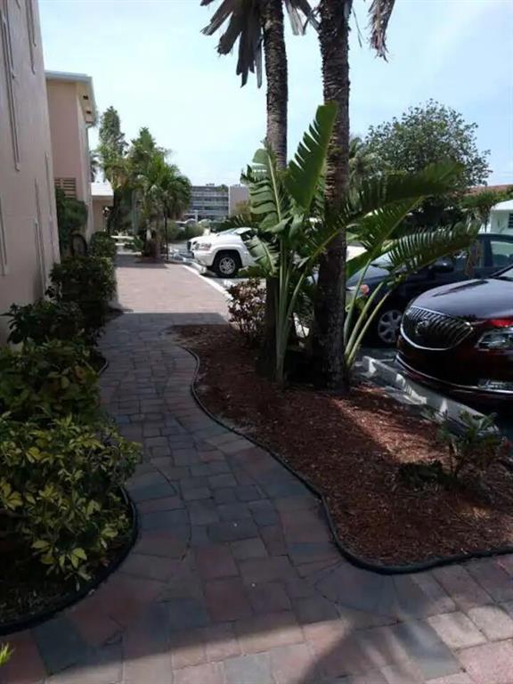 3212 NE 9th Street 101