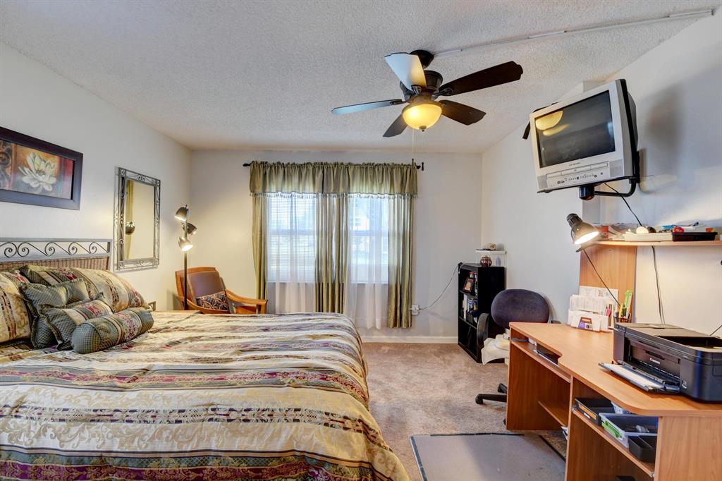 9818 Marina Boulevard 1215