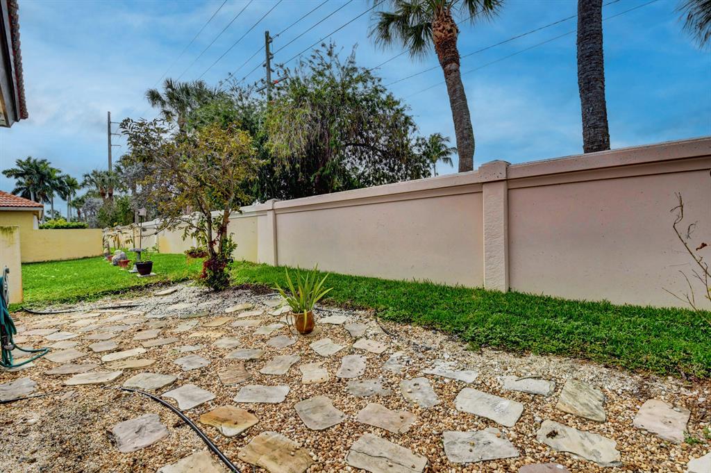 8073 Saw Palmetto Lane