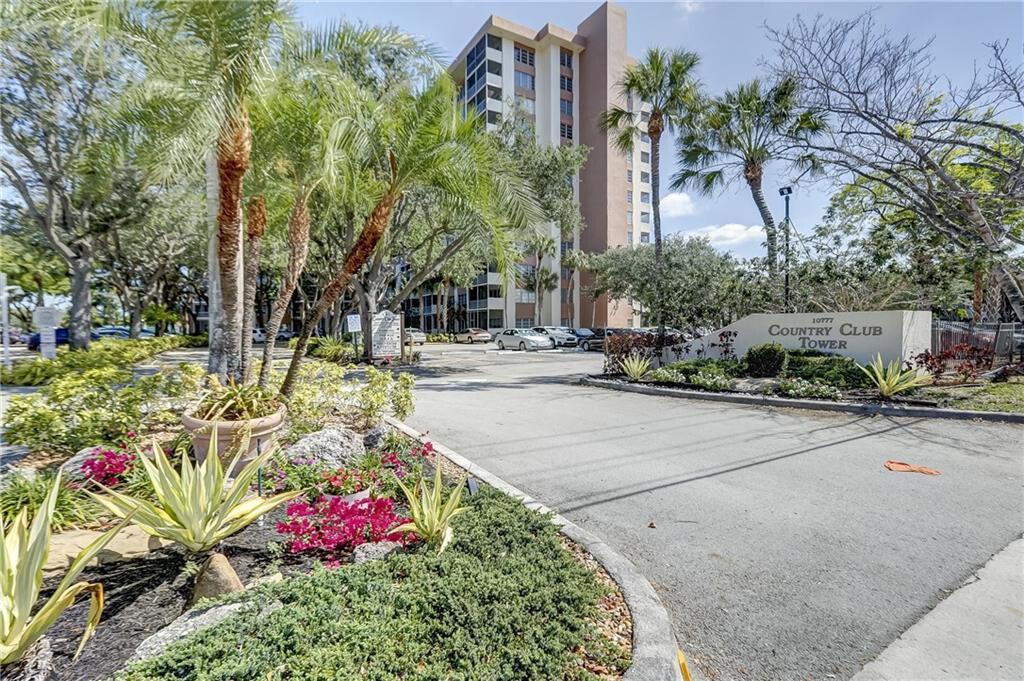10777 W Sample Road 812