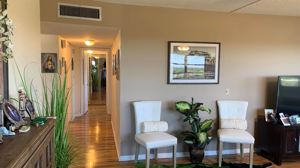 10777 W Sample Road 812