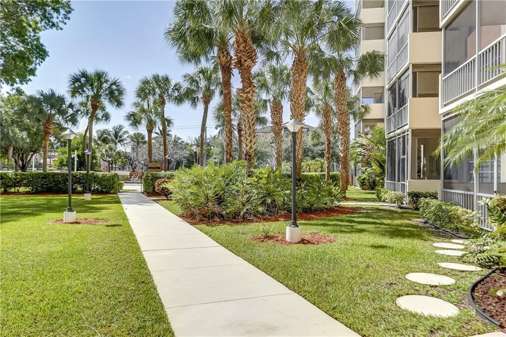 10777 W Sample Road 812