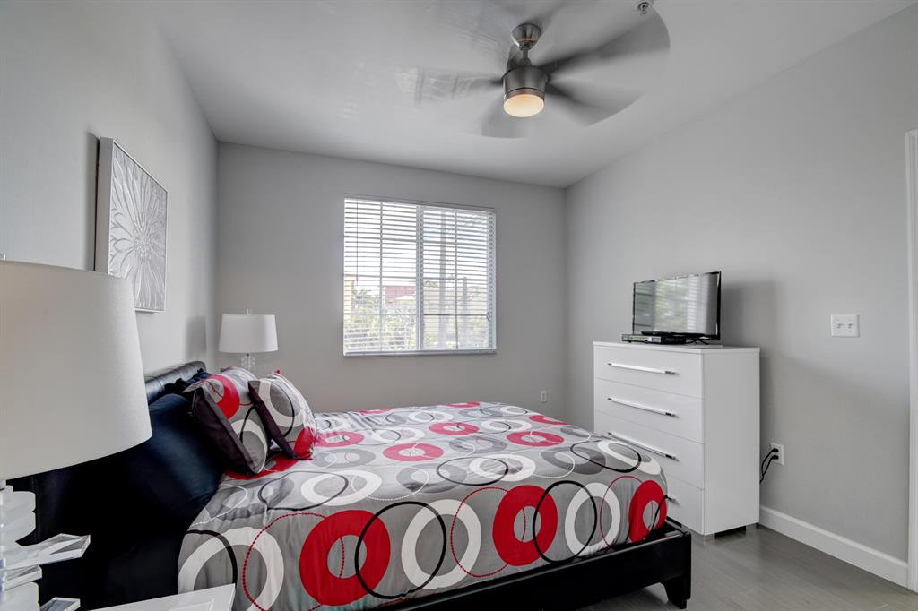 240 NE 2nd Street 6-F