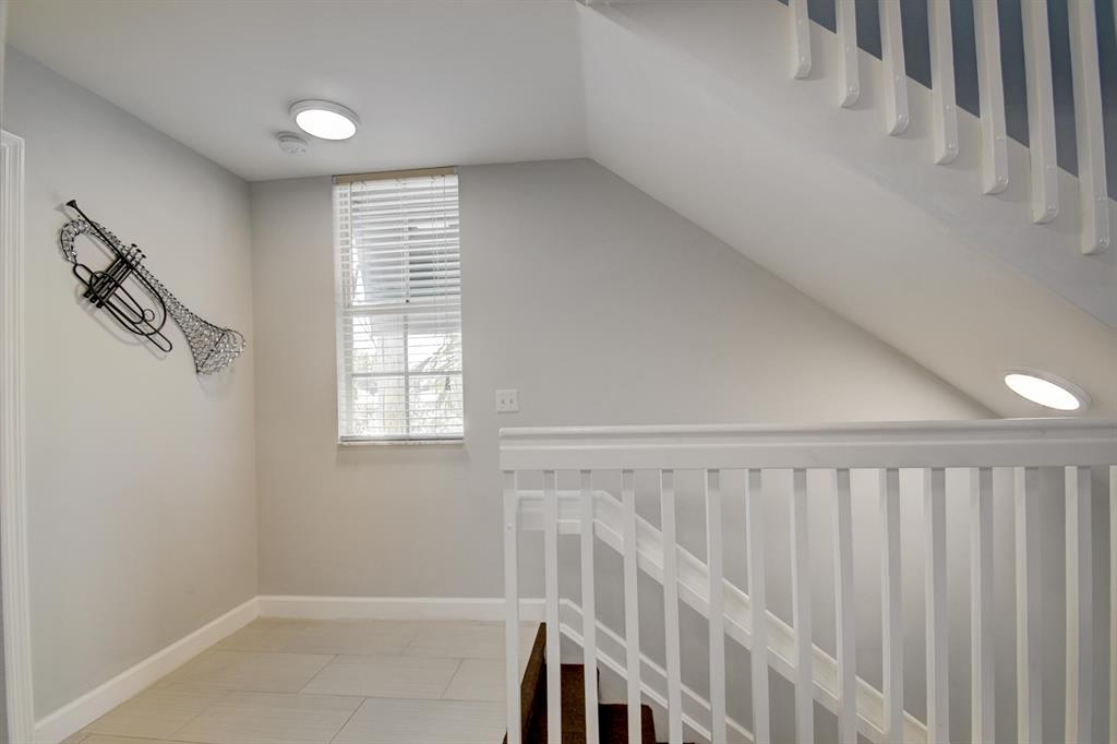 240 NE 2nd Street 6-F