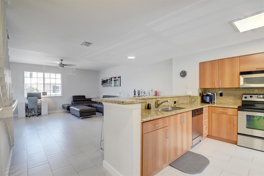 240 NE 2nd Street 6-F