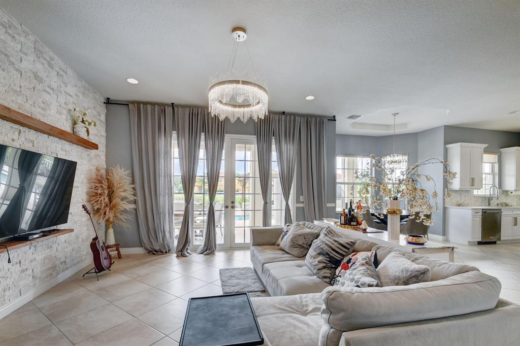 9672 Cobblestone Creek Drive
