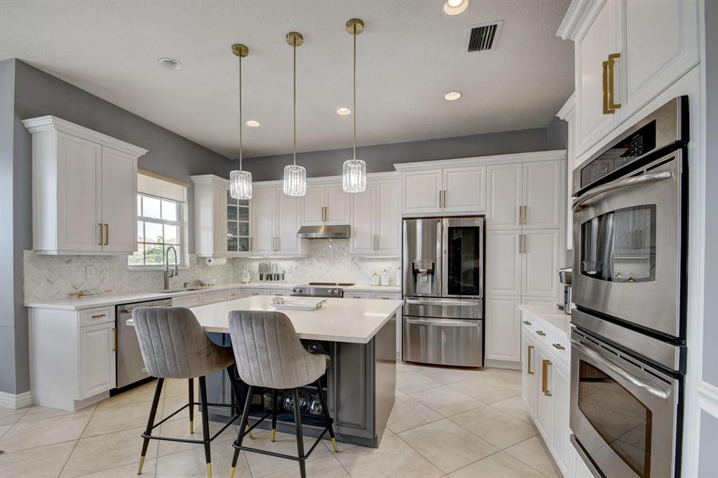 9672 Cobblestone Creek Drive