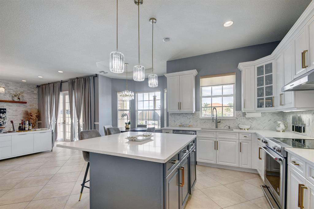 9672 Cobblestone Creek Drive