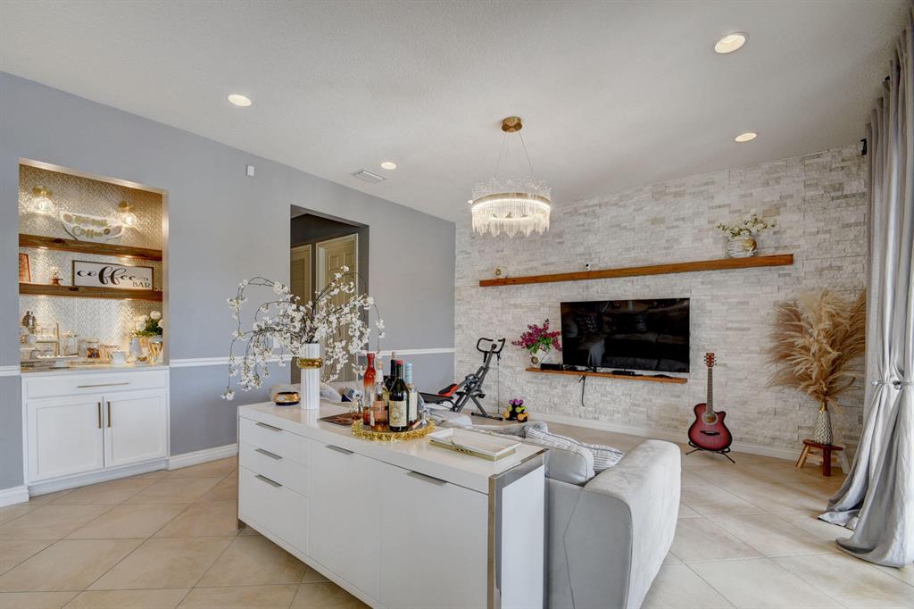9672 Cobblestone Creek Drive