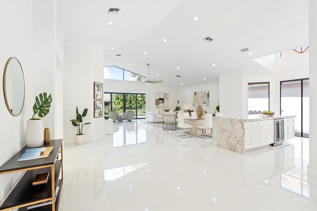 2173 NW 59th Street