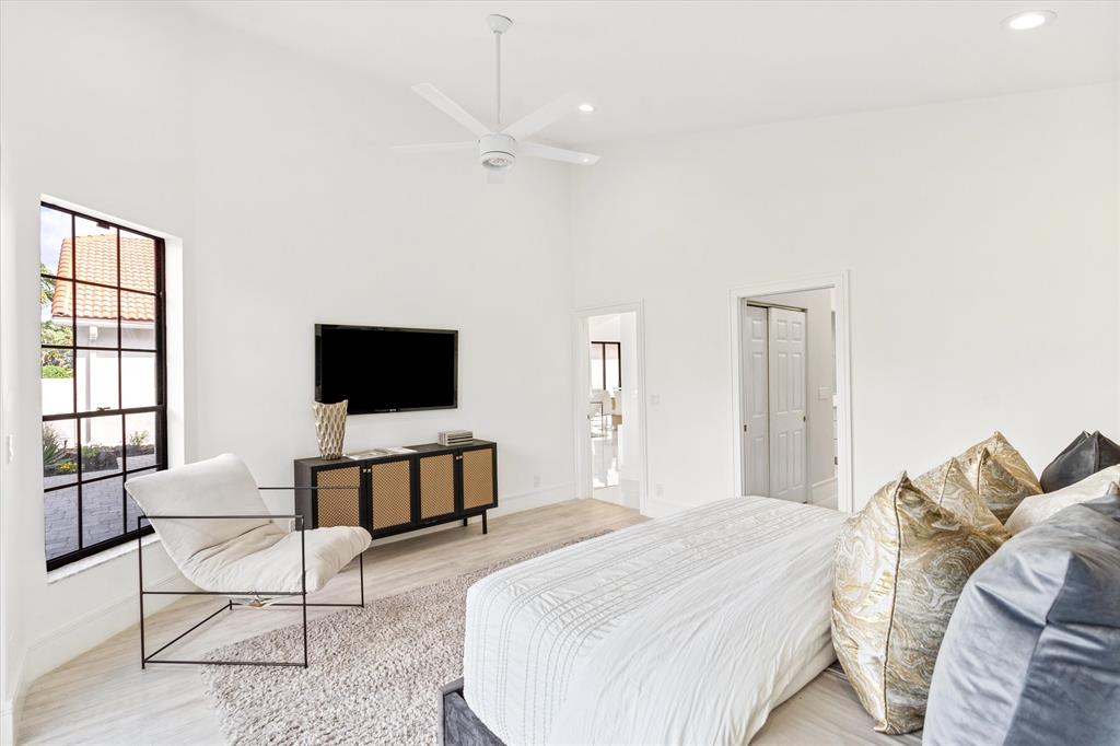 2173 NW 59th Street