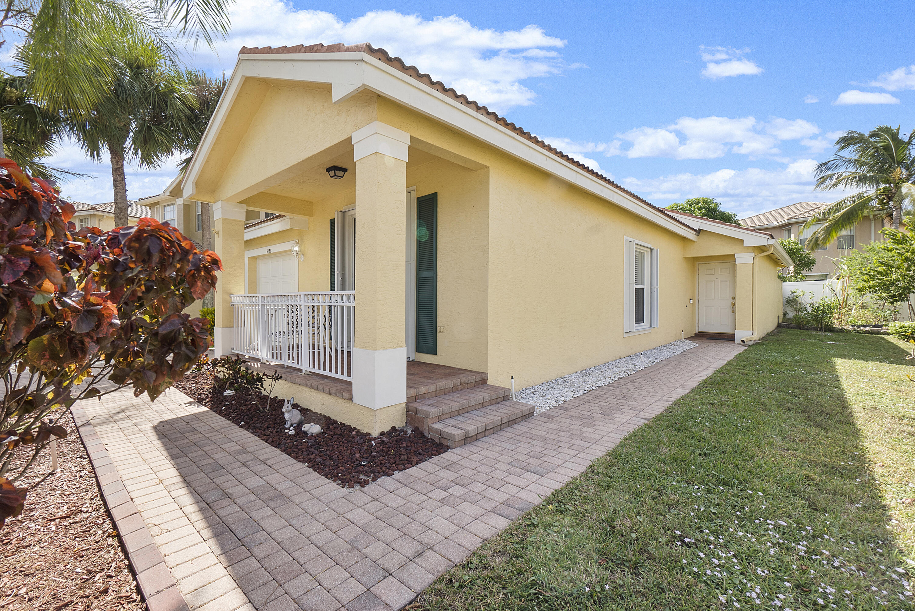 5158 Aurora Lake Circle