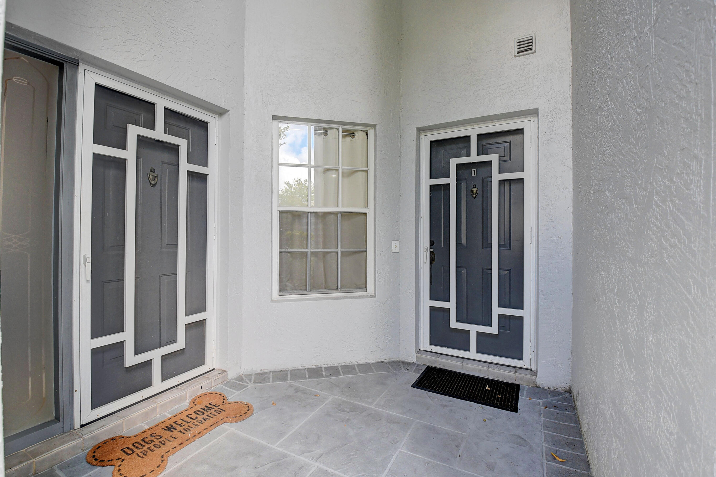 11722 Briarwood Circle 1