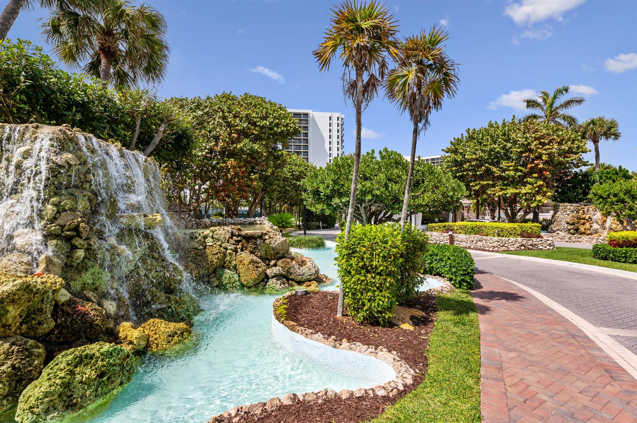 4748 S Ocean 306 Boulevard 306