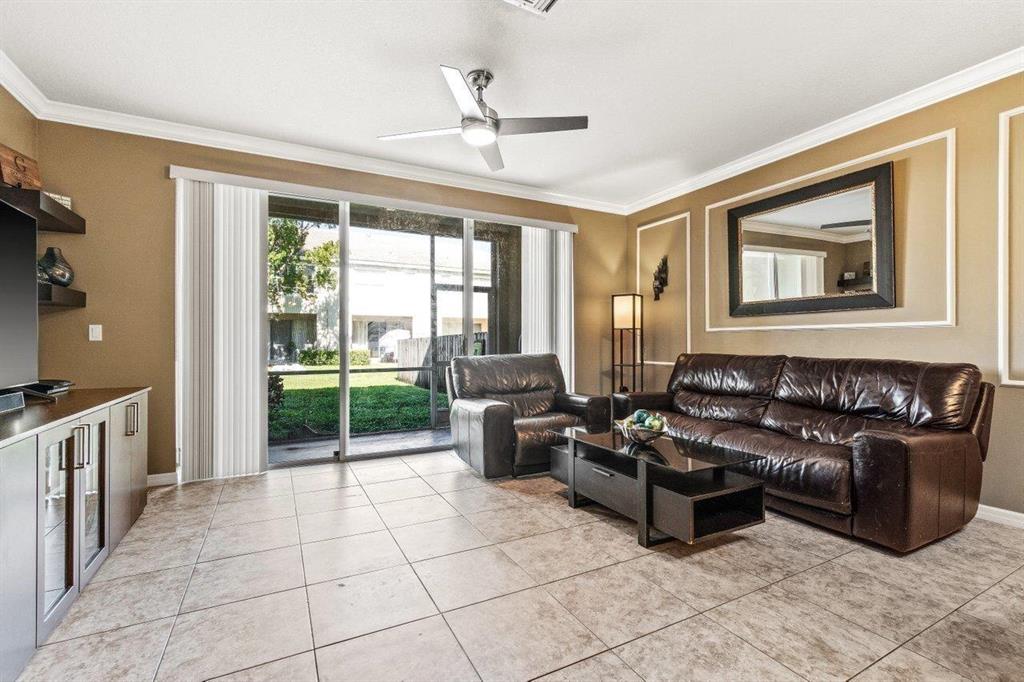 9687 Lago Drive